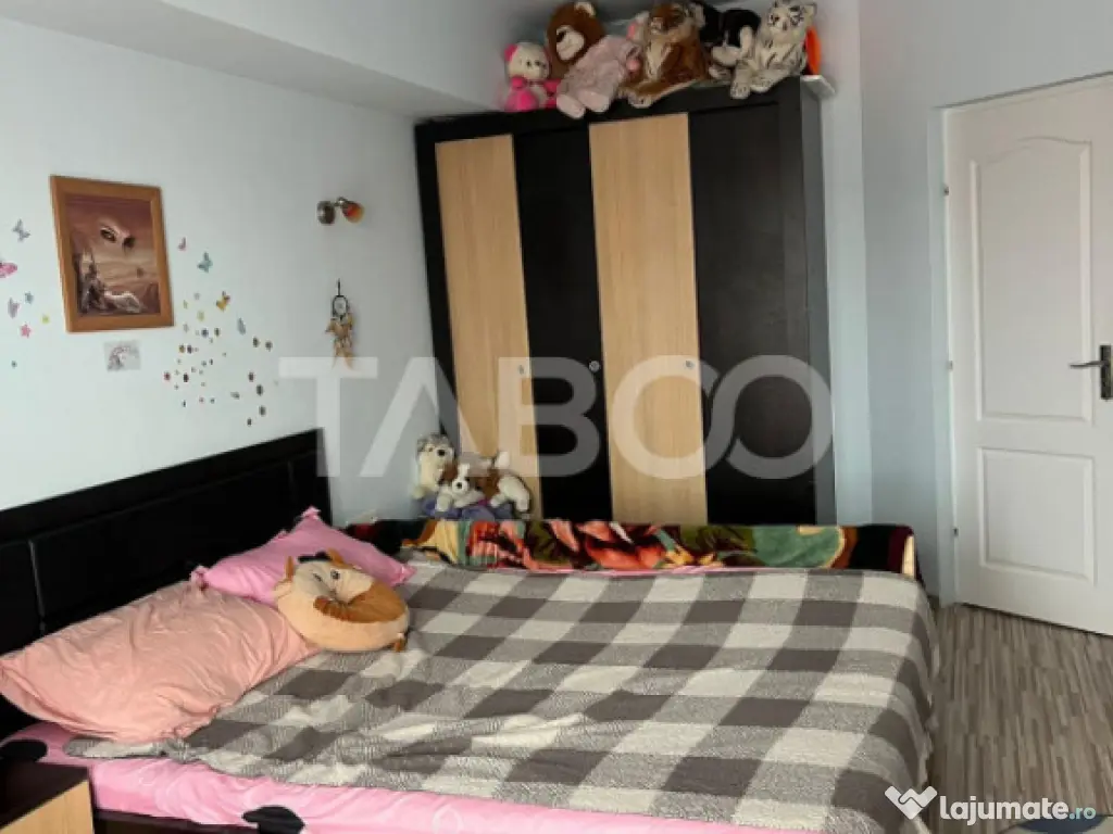 Apartament 3 camere la cheie in Manastur de vanzare in Cluj 