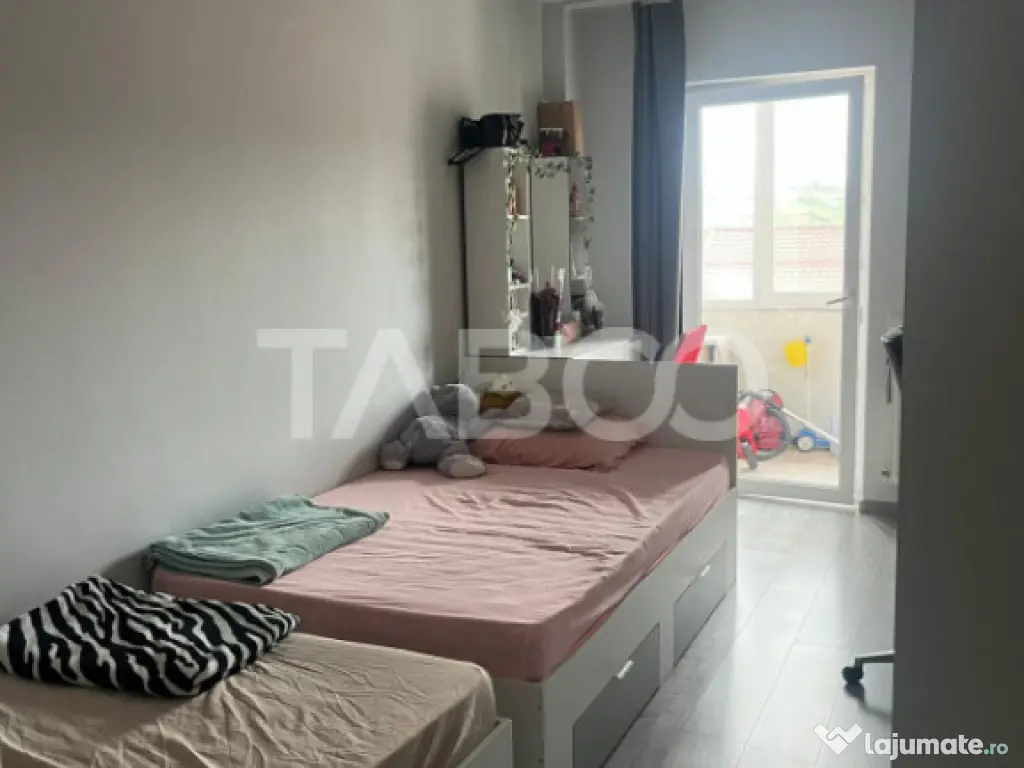 Apartament 3 camere la cheie in Manastur de vanzare in Cluj 