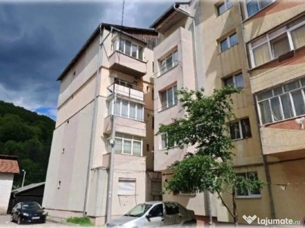 Apartament 4 camere Gura Humorului, cota parte 8/40. ID: ... 