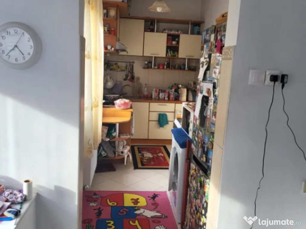 Casă situată în zona Palas din cărămidă 