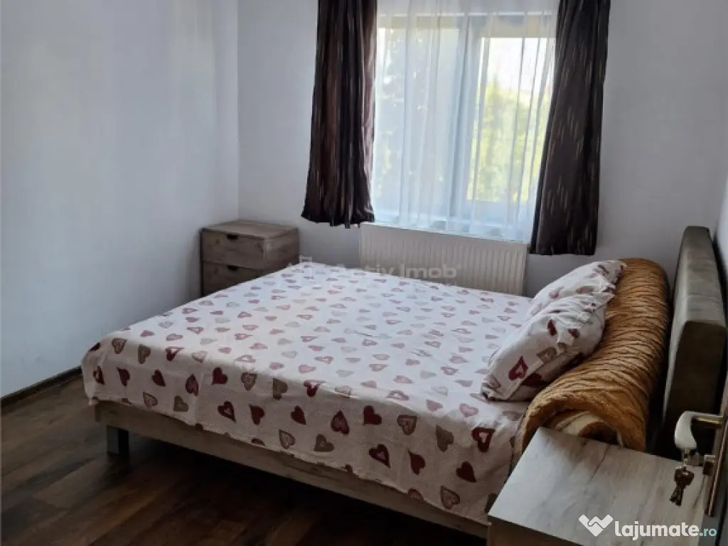 Apartament 3 camere de inchiriat CFR Str IC Bratianu 