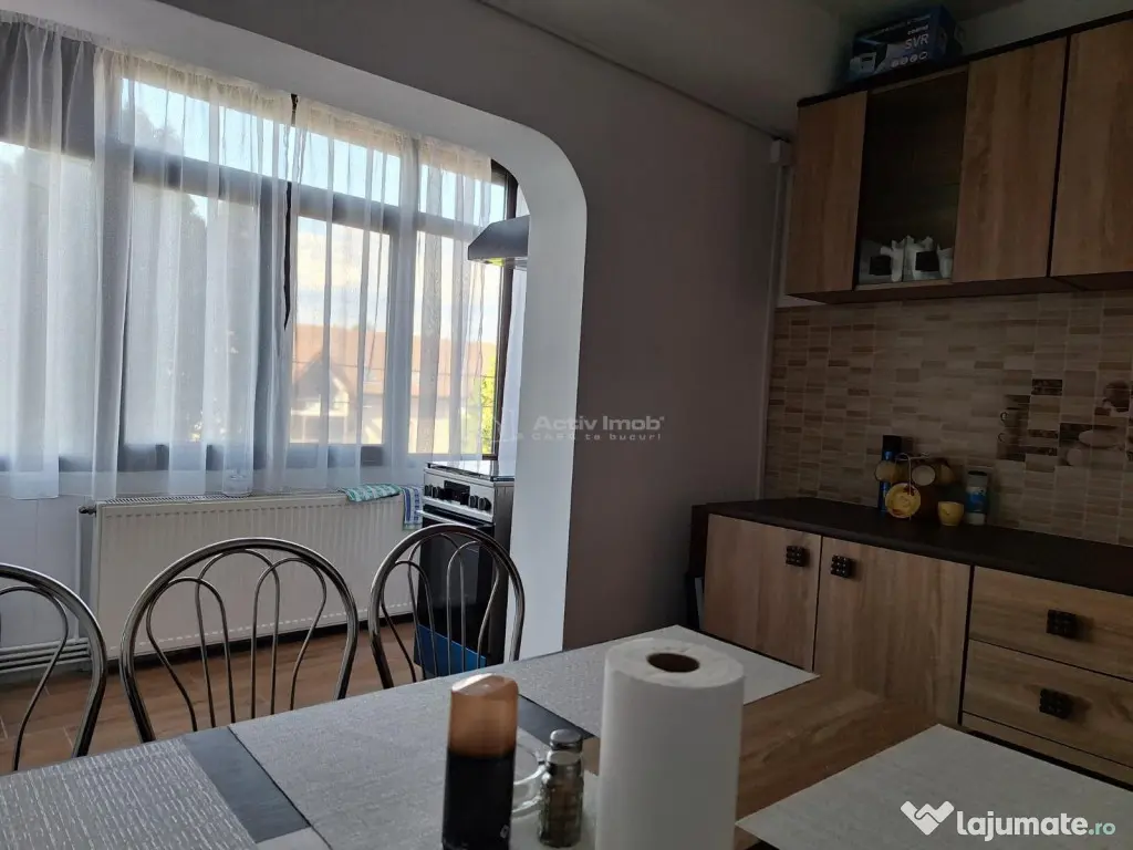 Apartament 3 camere de inchiriat CFR Str IC Bratianu 