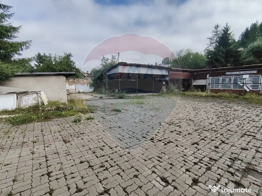 Spațiu industrial de 481mp, cu 1746mp teren în zona Cen...