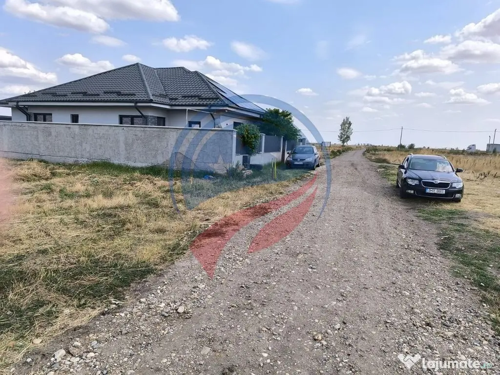 Teren intravilan 5087 mp de vânzare – Pielești 