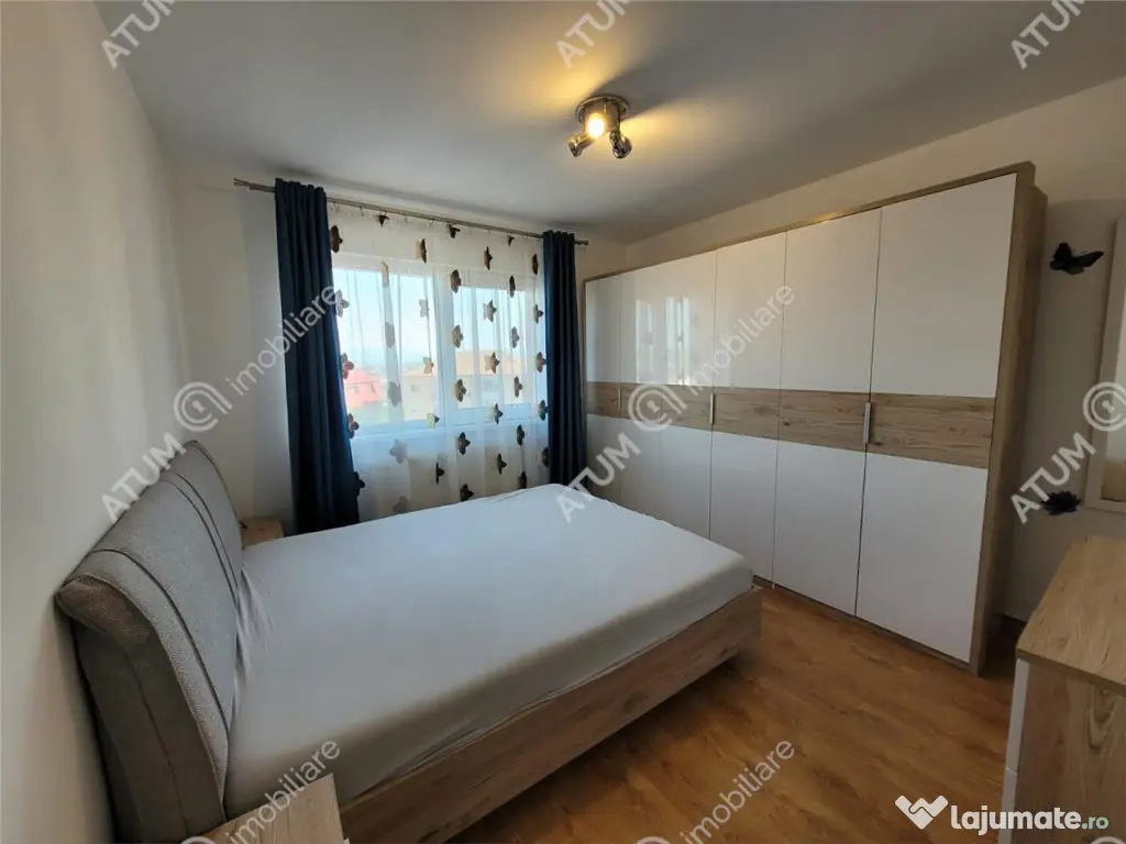 Apartament decomandat 3 camere si balcon zona Vasile Aaron d 