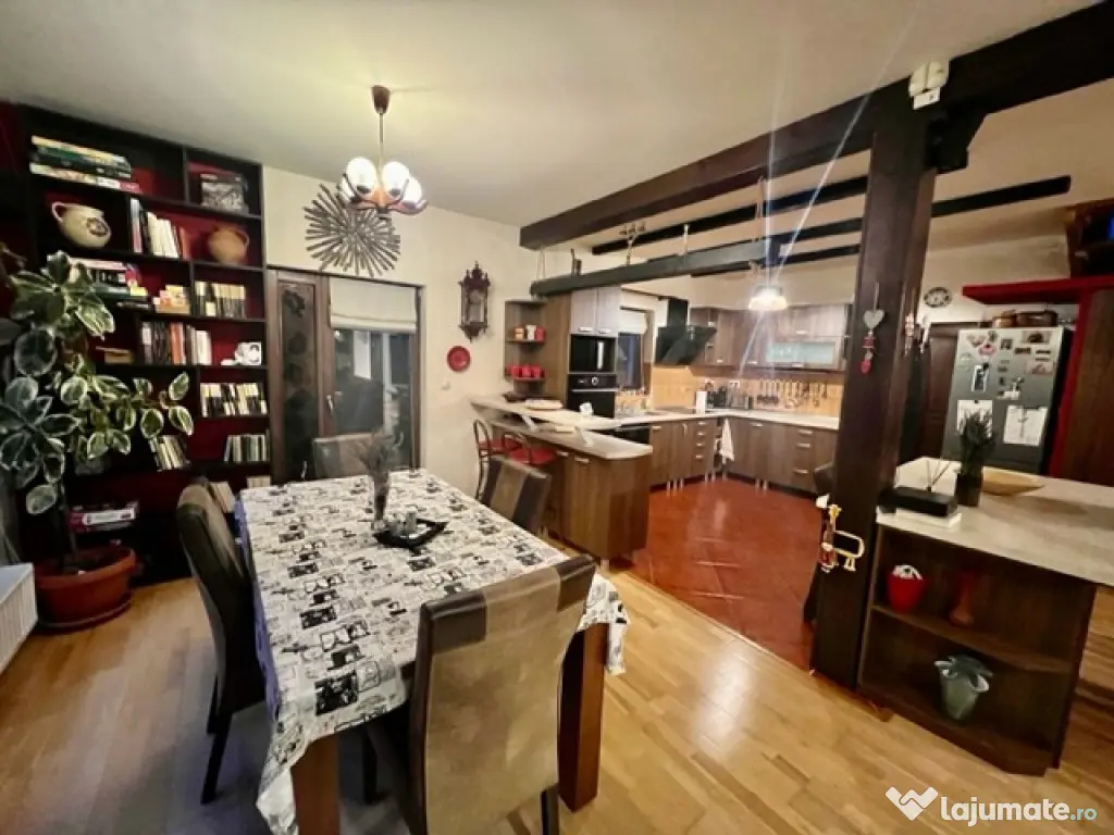 A/1700 De vânzare casă în Mureș- Corunca