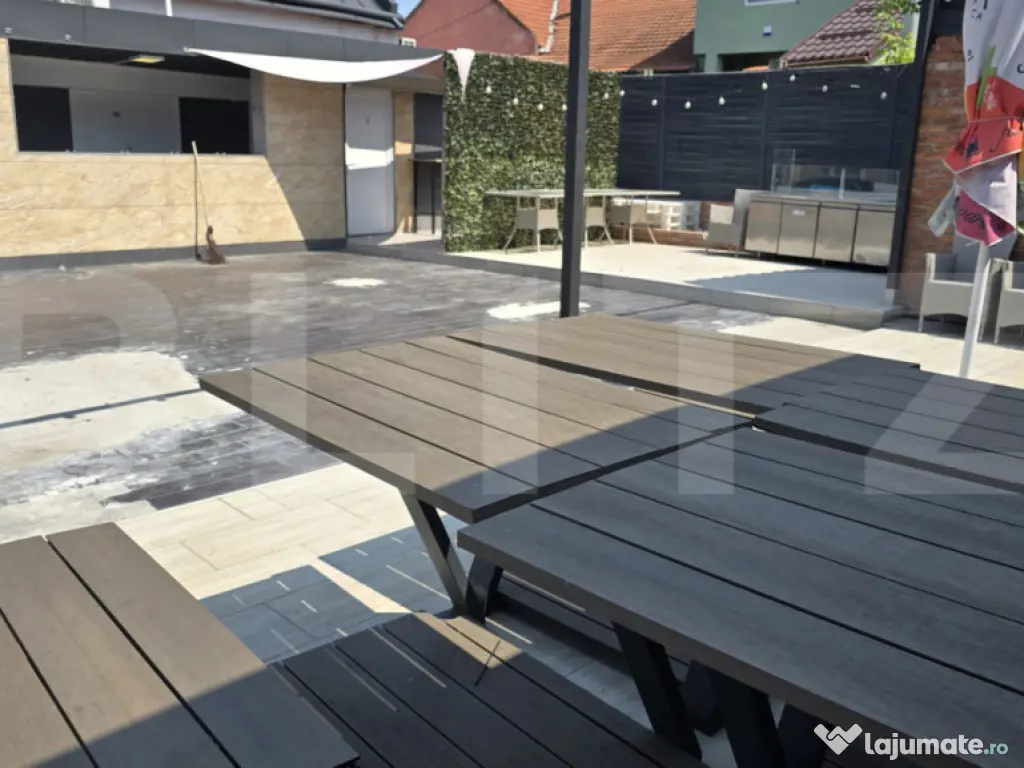 Spatiu comercial, 382 mp, zona - Piata de alimente 