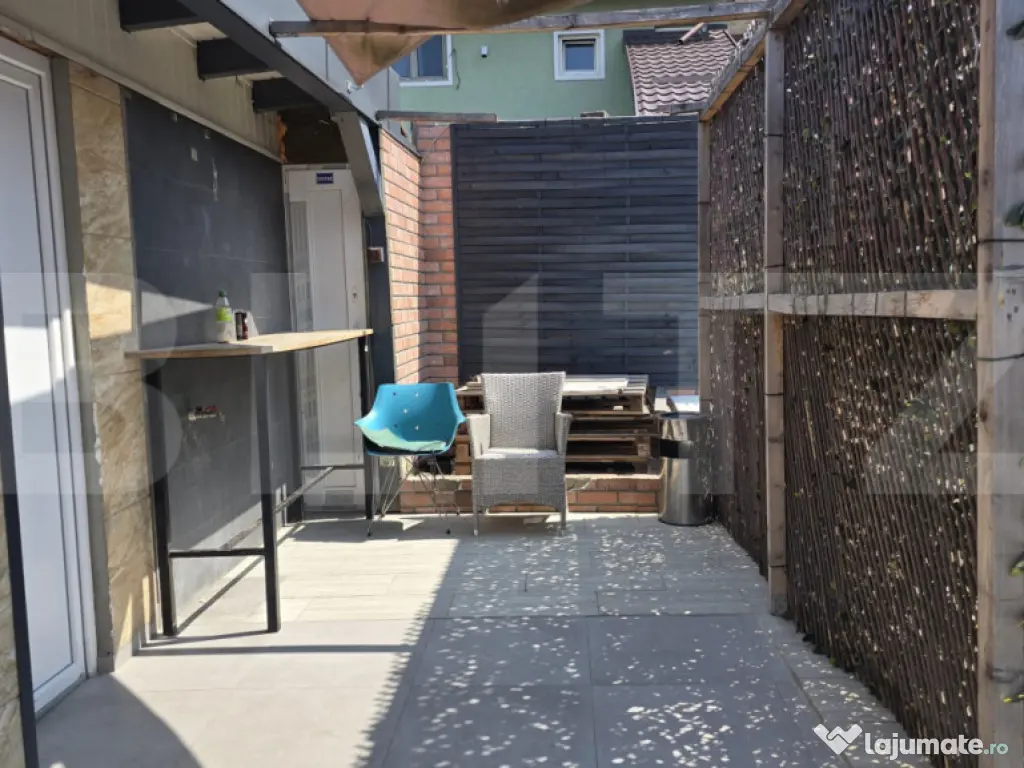 Spatiu comercial, 382 mp, zona - Piata de alimente 