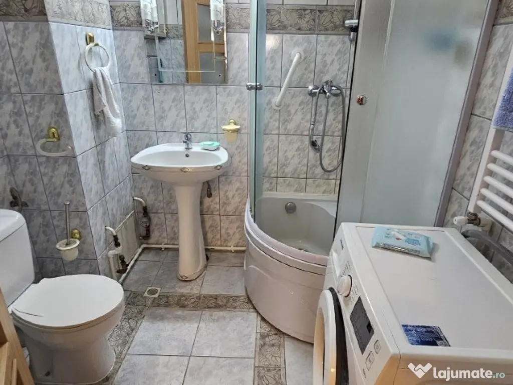 CITY PARK/ 2 CAMERE CU GARAJ