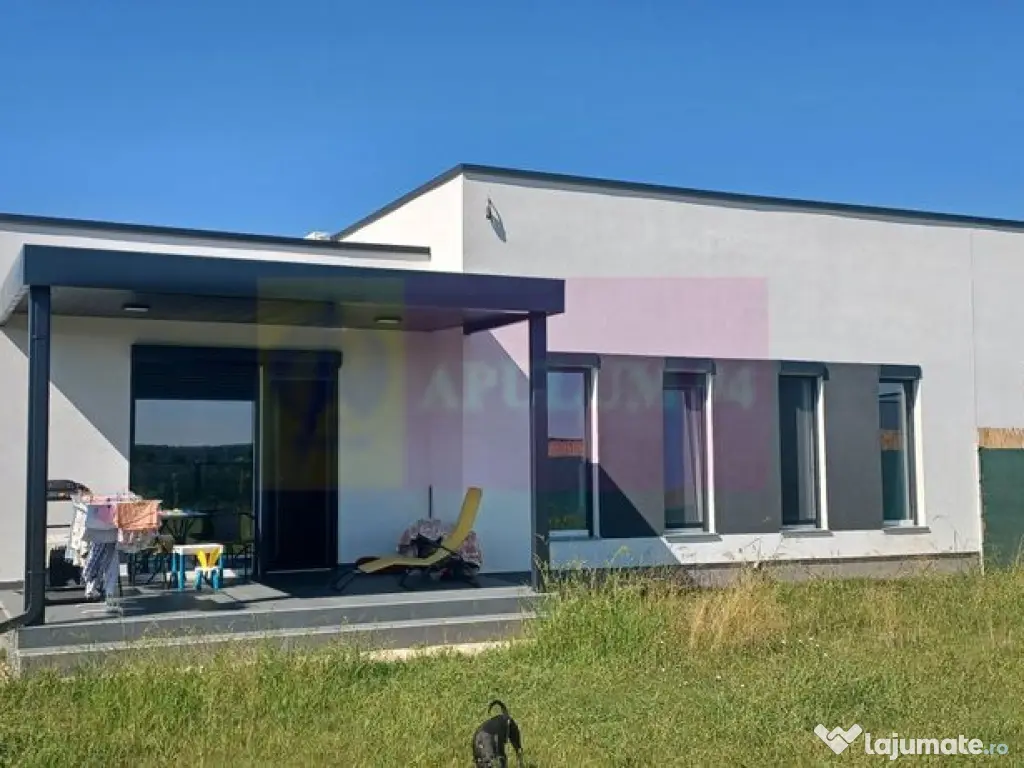 Săbăreni, casă nouă 116 mp utili, curte 608, în apro... 
