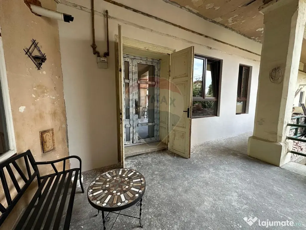 APARTAMENT NOU - zona Centrul Vechi 