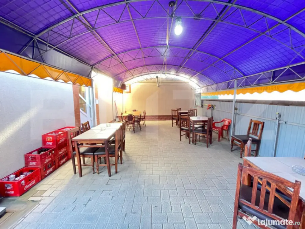 Spatiu comercial/Casa de vanzare, 260 mp, zona Zamca