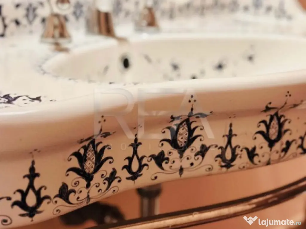 Clădire istorică - ULTRACENTRAL - Stil eclectic, Lux Itali 