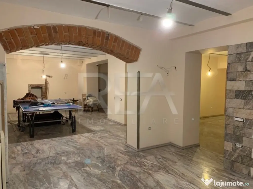 Clădire istorică - ULTRACENTRAL - Stil eclectic, Lux Itali 