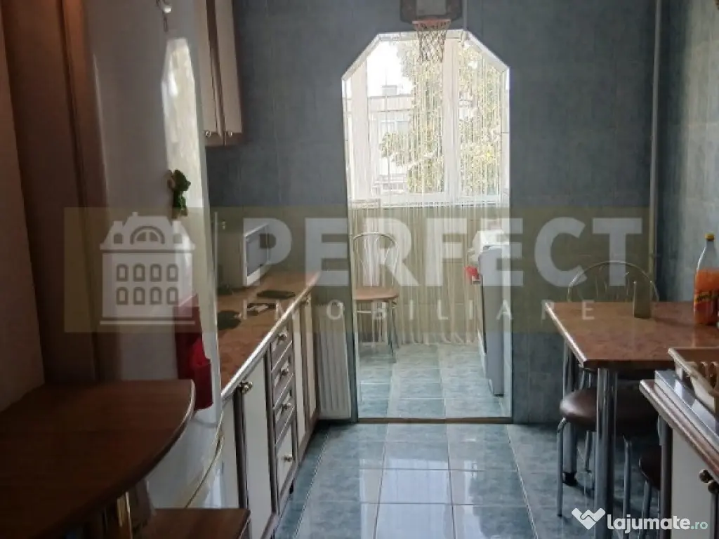 PALTINIS, 3 camere DECOMANDAT, AN 1986!! Pret 69.999€ 