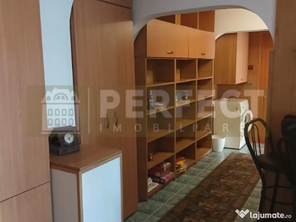 PALTINIS, 3 camere DECOMANDAT, AN 1986!! Pret 69.999€ 