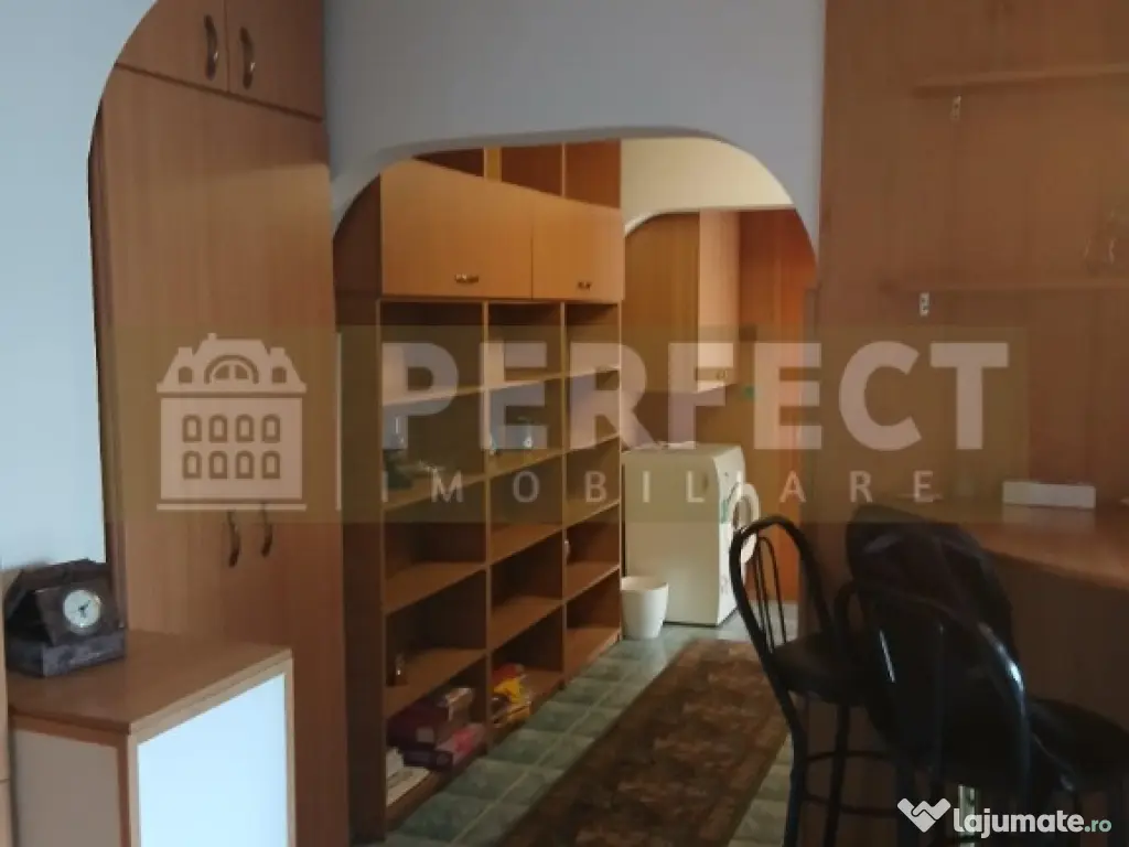 PALTINIS, 3 camere DECOMANDAT, AN 1986!! Pret 69.999€ 