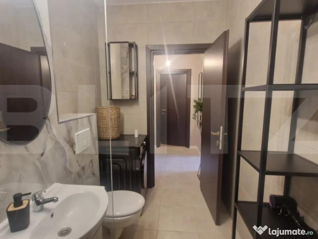 Apartament de lux intabulat ,c-tie noua , parcare, 2 camere 