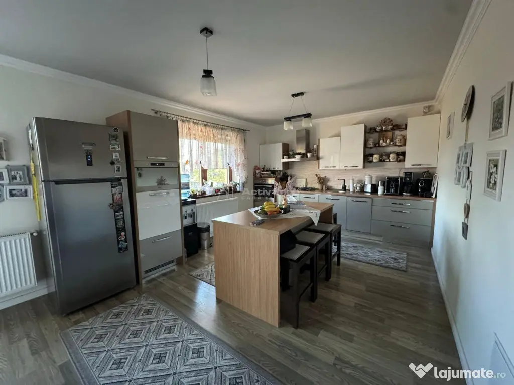 Casa individuala cu 4 camere – zona Partos 