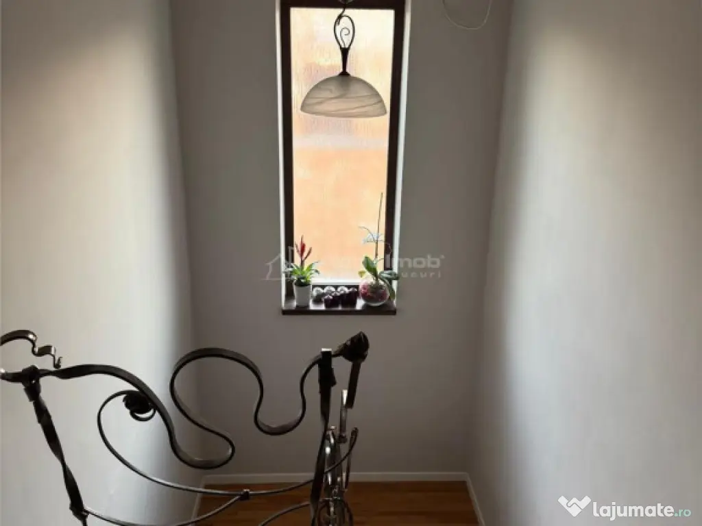 Casa individuala cu 4 camere – zona Partos 