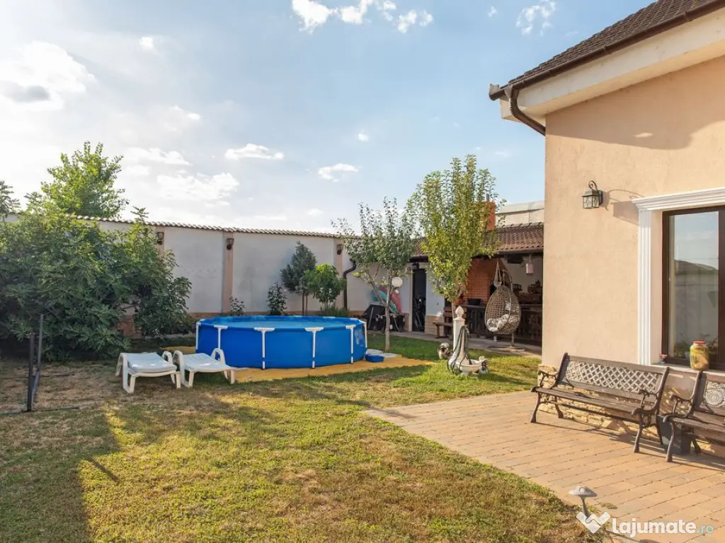 Vilă P+M, Clujului, 190 mp, teren 520 mp, singur în cur... 