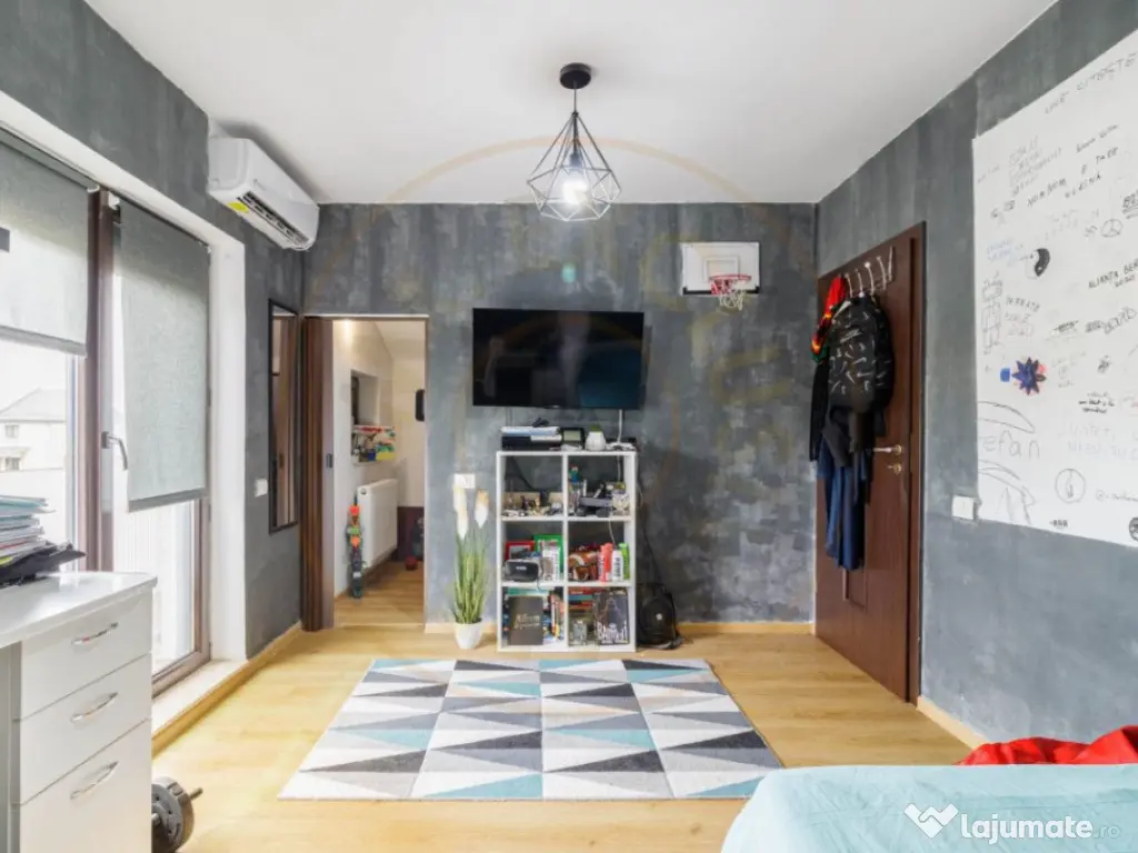 Casă individuală P+M, 5 camere, teren 439 mp – complet u 