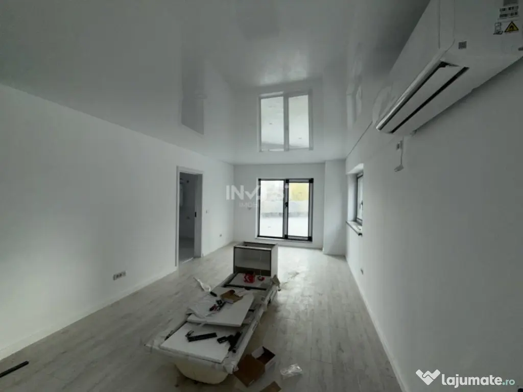 APARTAMENT 3 CAMERE , NICOLINA , DECOMANDAT , ETAJ INTERMEDI 