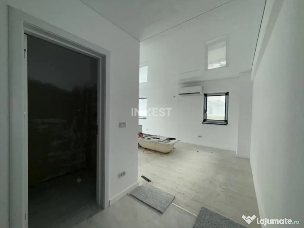 APARTAMENT 3 CAMERE , NICOLINA , DECOMANDAT , ETAJ INTERMEDI 