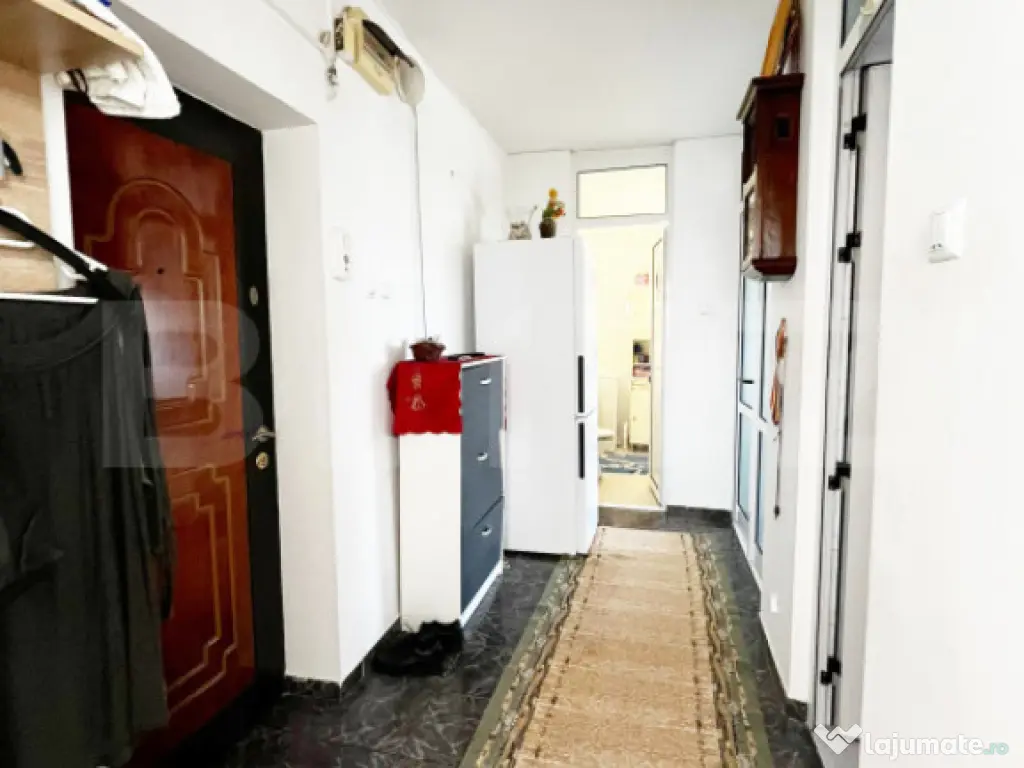 Apartament pe 3 etaje, 150 mp, terasa 40 mp, panorama, zona