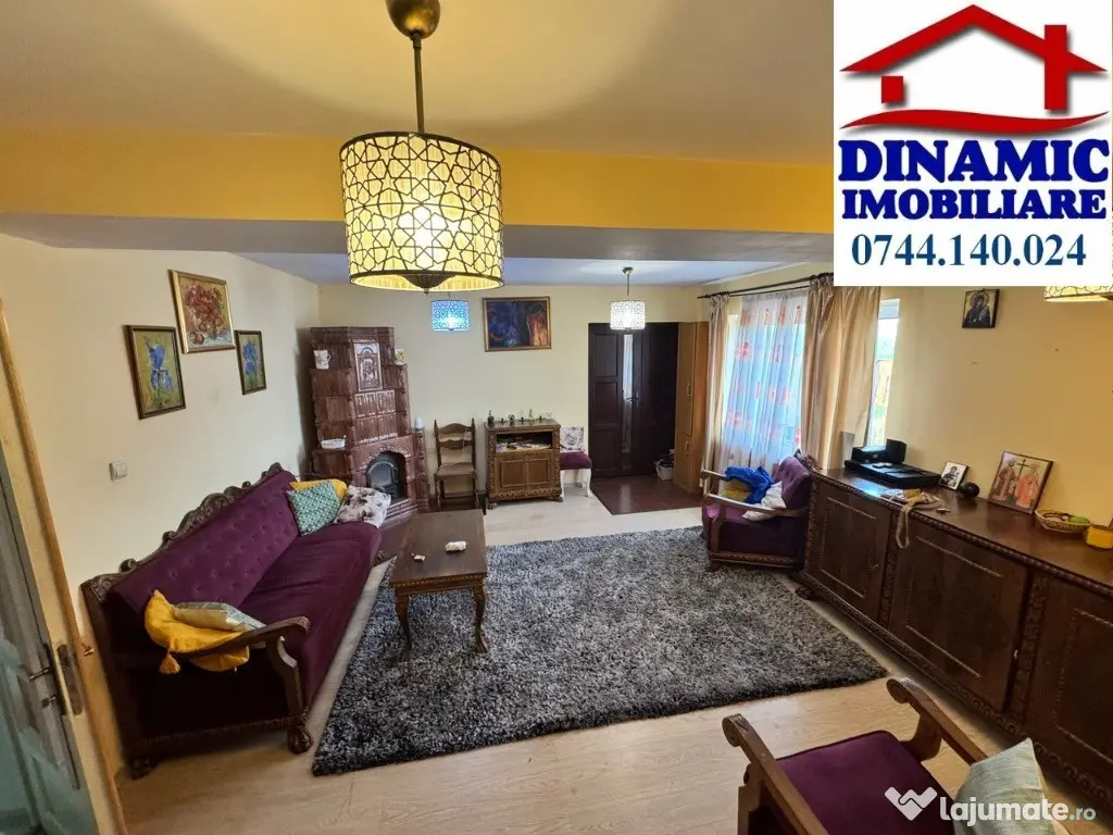 Casa+6338 mp teren, sat Izvoare, 149 900 EURO 