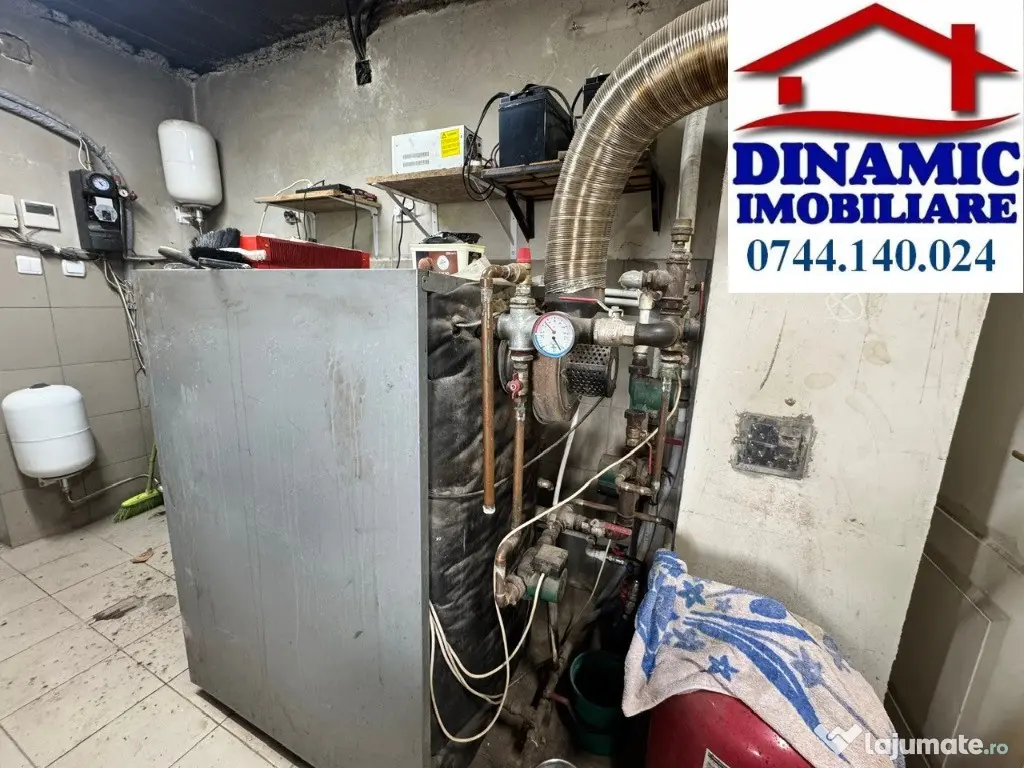 Casa+6338 mp teren, sat Izvoare, 149 900 EURO 