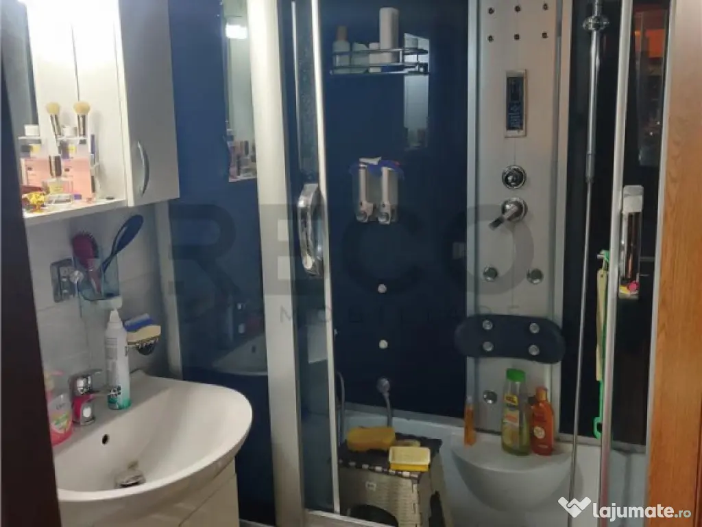 RECO . APARTAMENT 3 CAMERE , ROGERIUS 