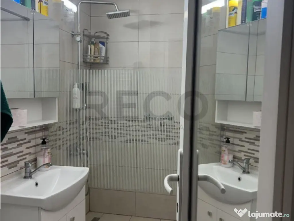 RECO APARTAMENT 3 camere Velenta 