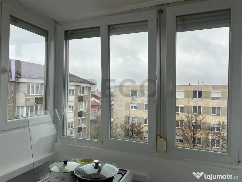 RECO APARTAMENT 3 camere Velenta 