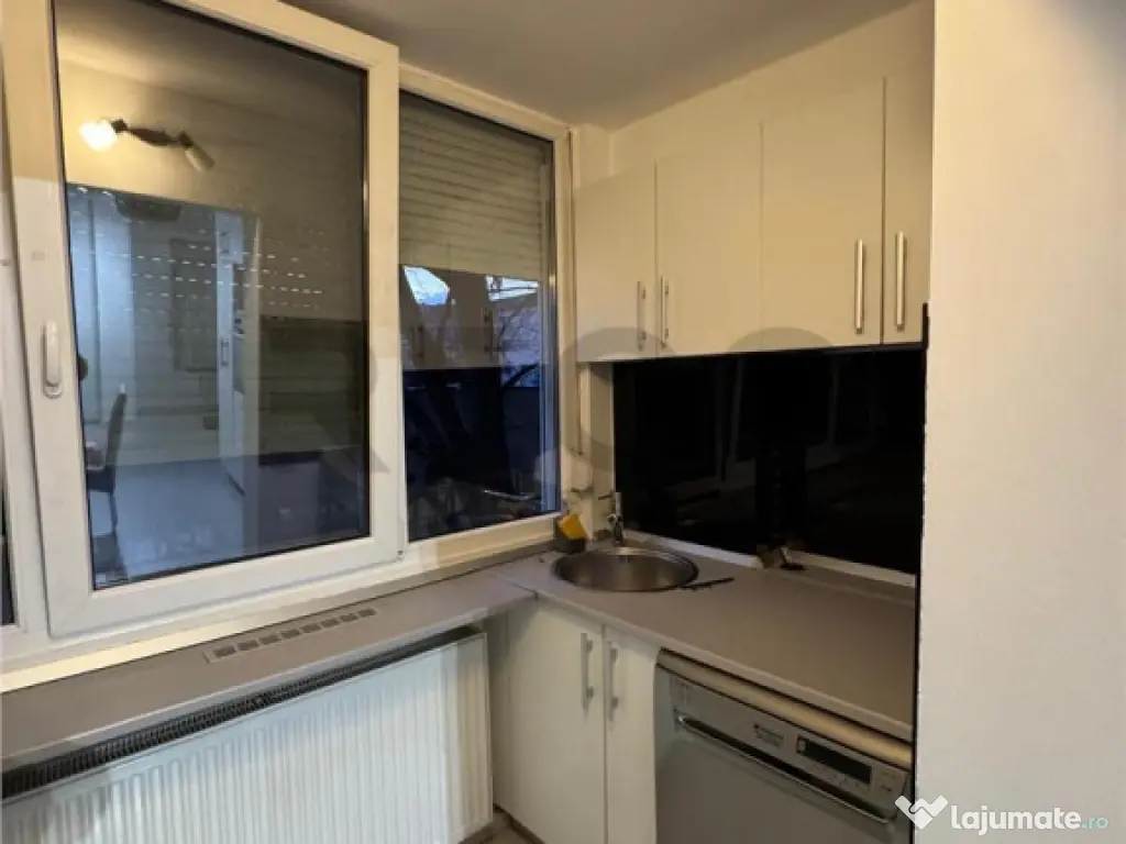 RECO Apartament 2 camere zona Rogerius 