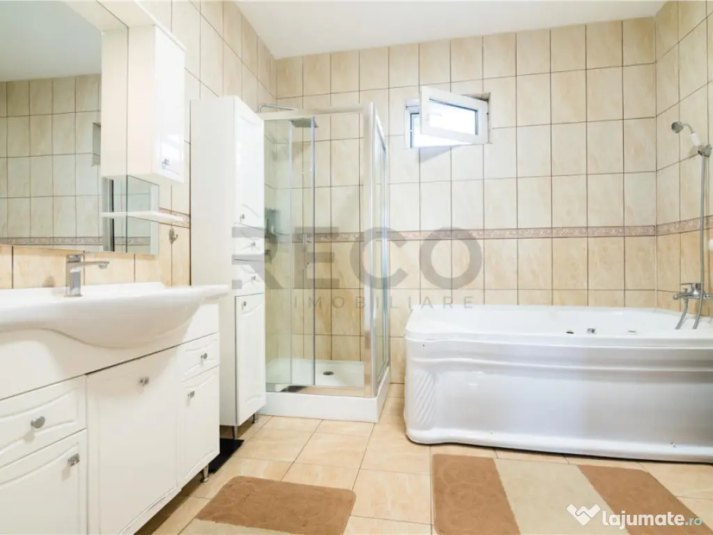 RECO Casa 3 dormitoare, piscina, strada privata, Sanmartin 