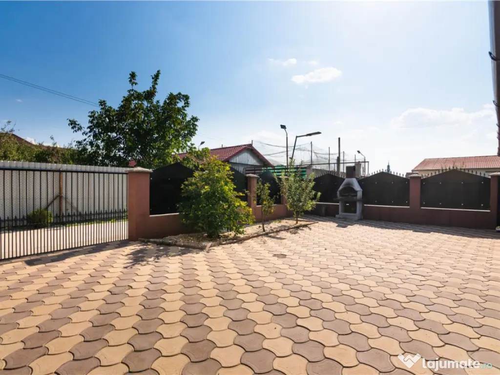 RECO Casa 3 dormitoare, piscina, strada privata, Sanmartin 