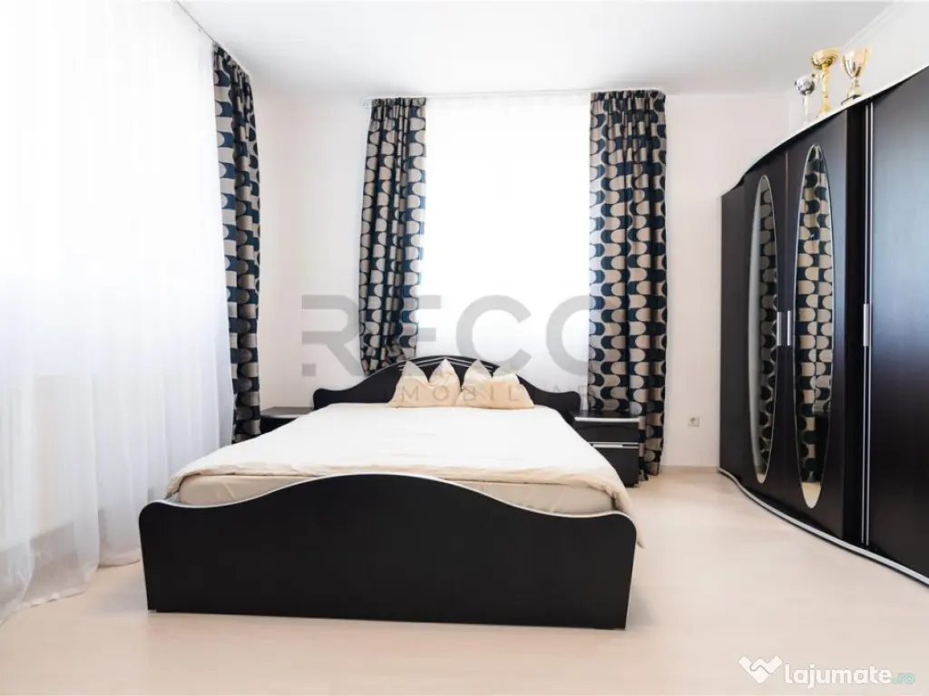 RECO Casa 3 dormitoare, piscina, strada privata, Sanmartin 