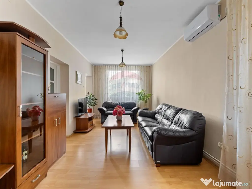 Casă 3 camere UTA Arad cu birou, garaj și atelier. Comi... 