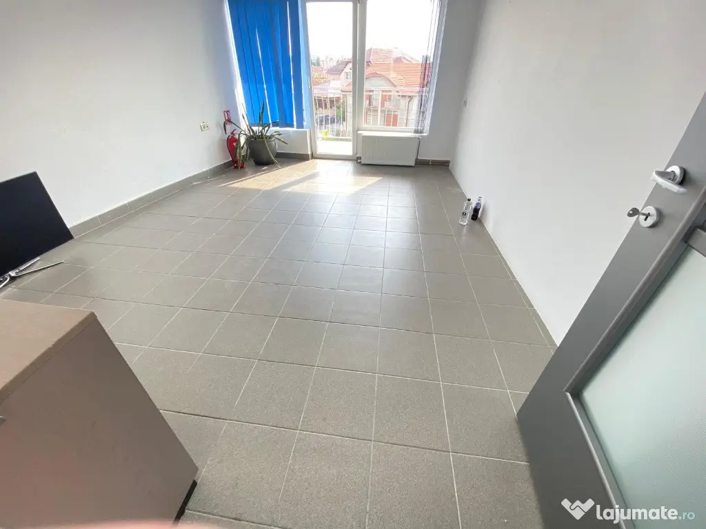 Spatiu birou - zona BUJAC