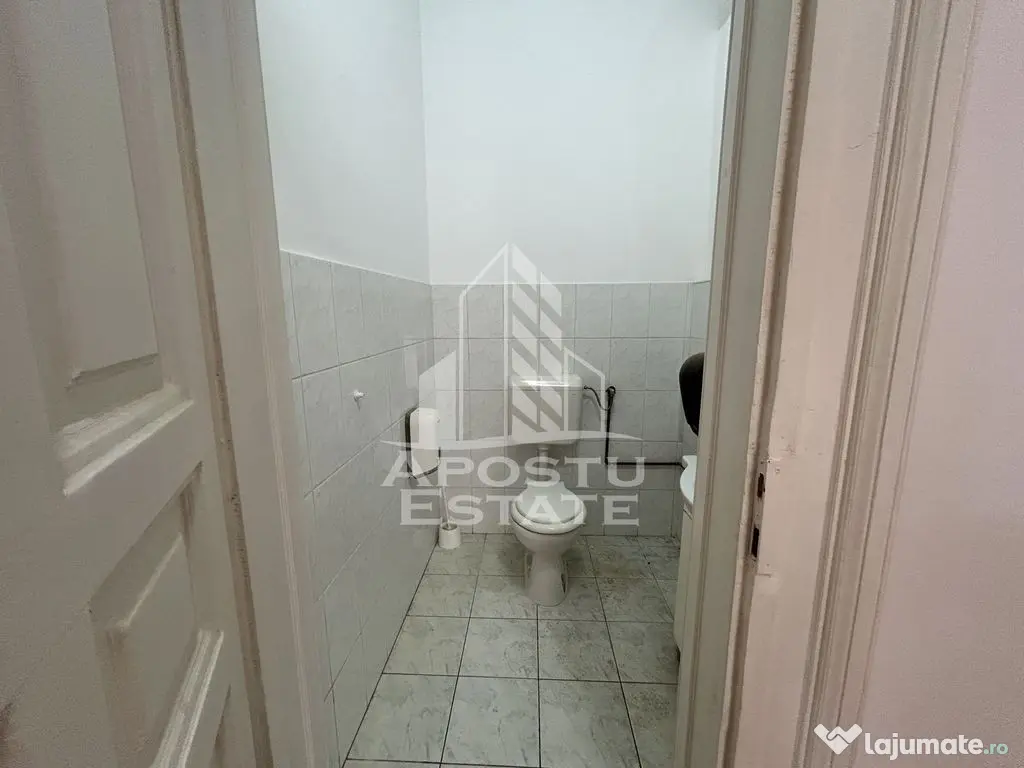 Spatiu 147 mp pentru birouri in spate la Catedrala 