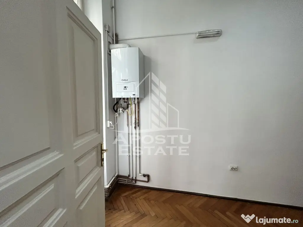 Spatiu 147 mp pentru birouri in spate la Catedrala 