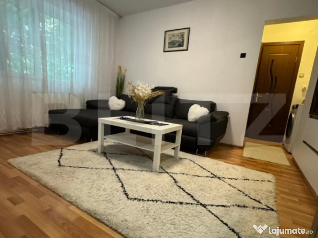 Apartament cu 2 camere, 35 mp, zona Banc Post