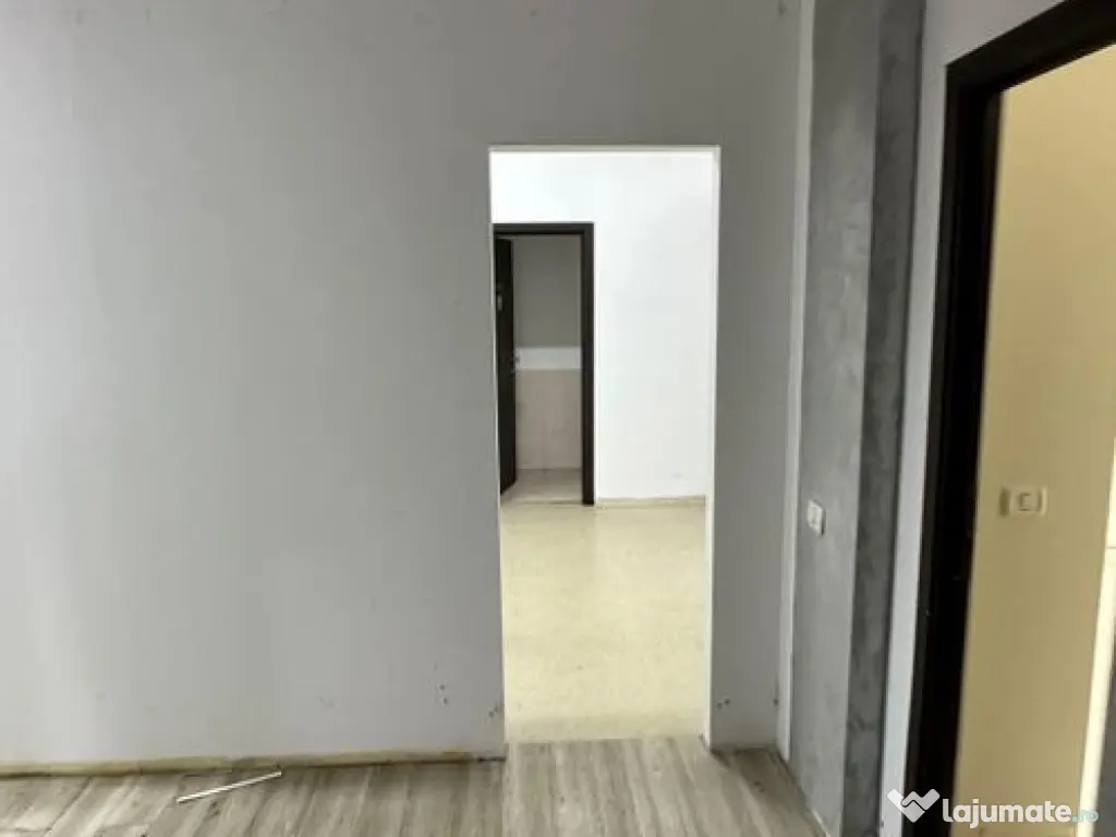 Spațiu comercial de 250mp în zona ICIL/CASA DE CULTURA ...