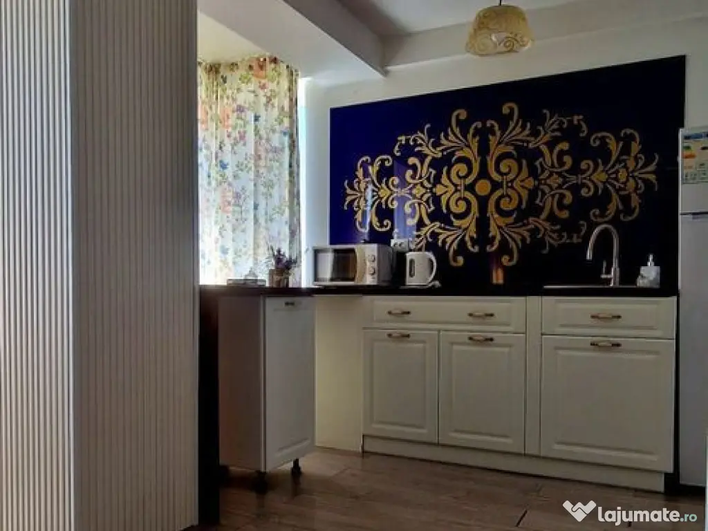 Vanzare - imobil cu posibilitati de investitie multiple -... 