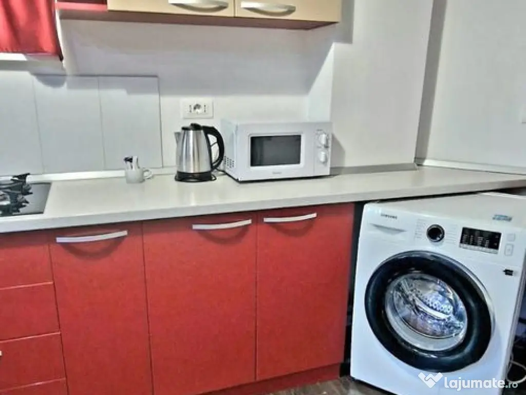 Vanzare - imobil cu posibilitati de investitie multiple -... 