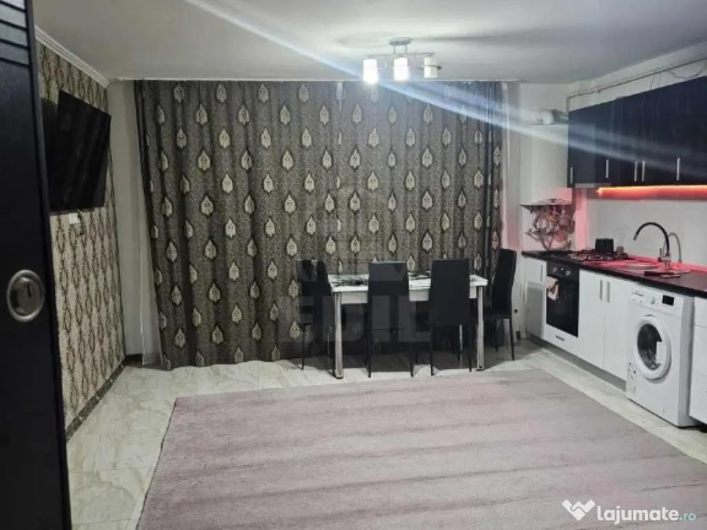 Apartament 2 camere semidecomandat zona Stejarului 