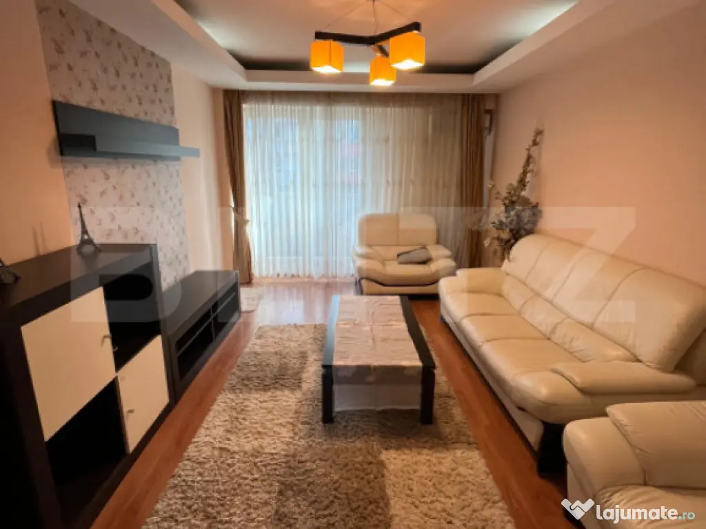 Apartament cu 3 camere, 67 mp, zona Bulevardul 1 Decembrie 1