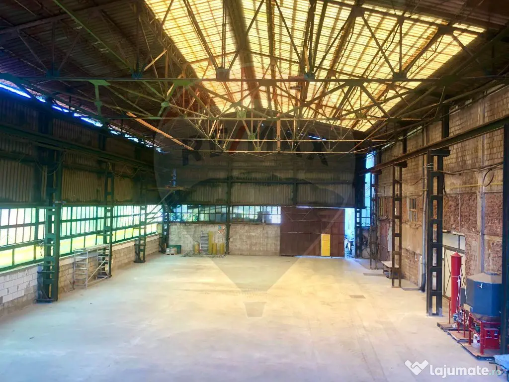 Hala industriala 550mp + 450 mp curte de închiriat 