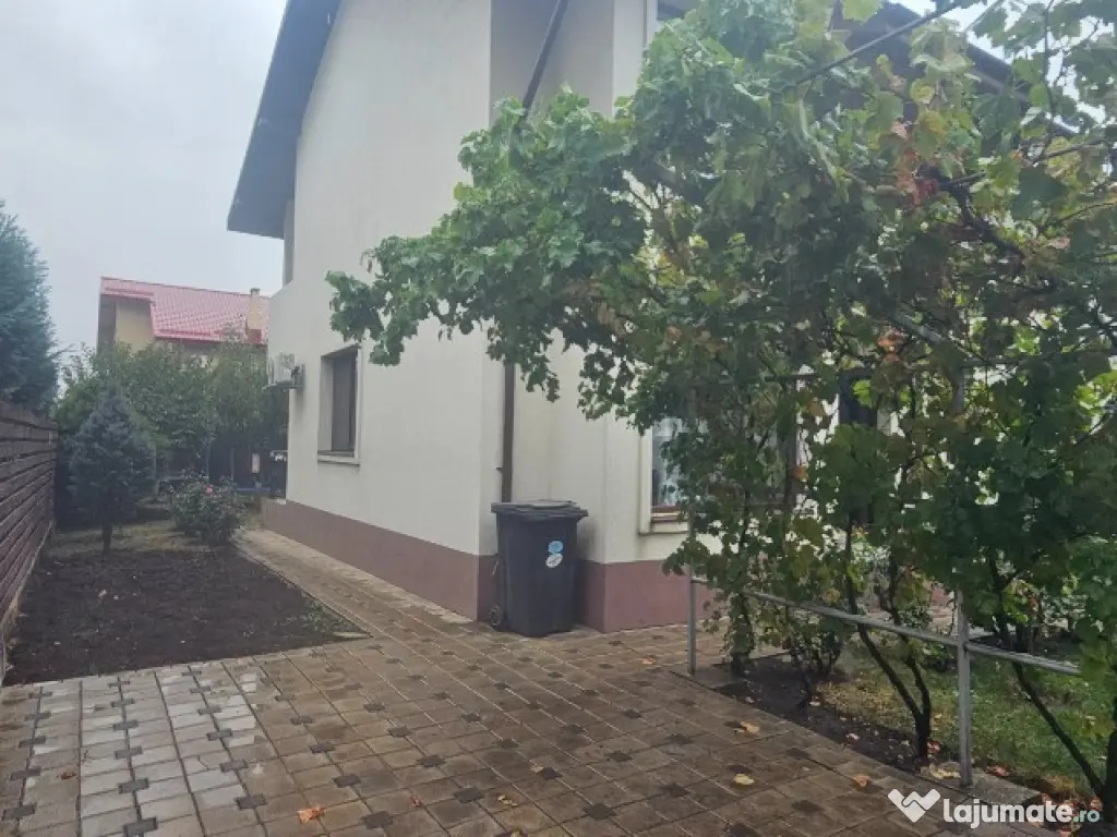 Vila de vânzare – Complet mobilată și utilată, teren 409 mp 